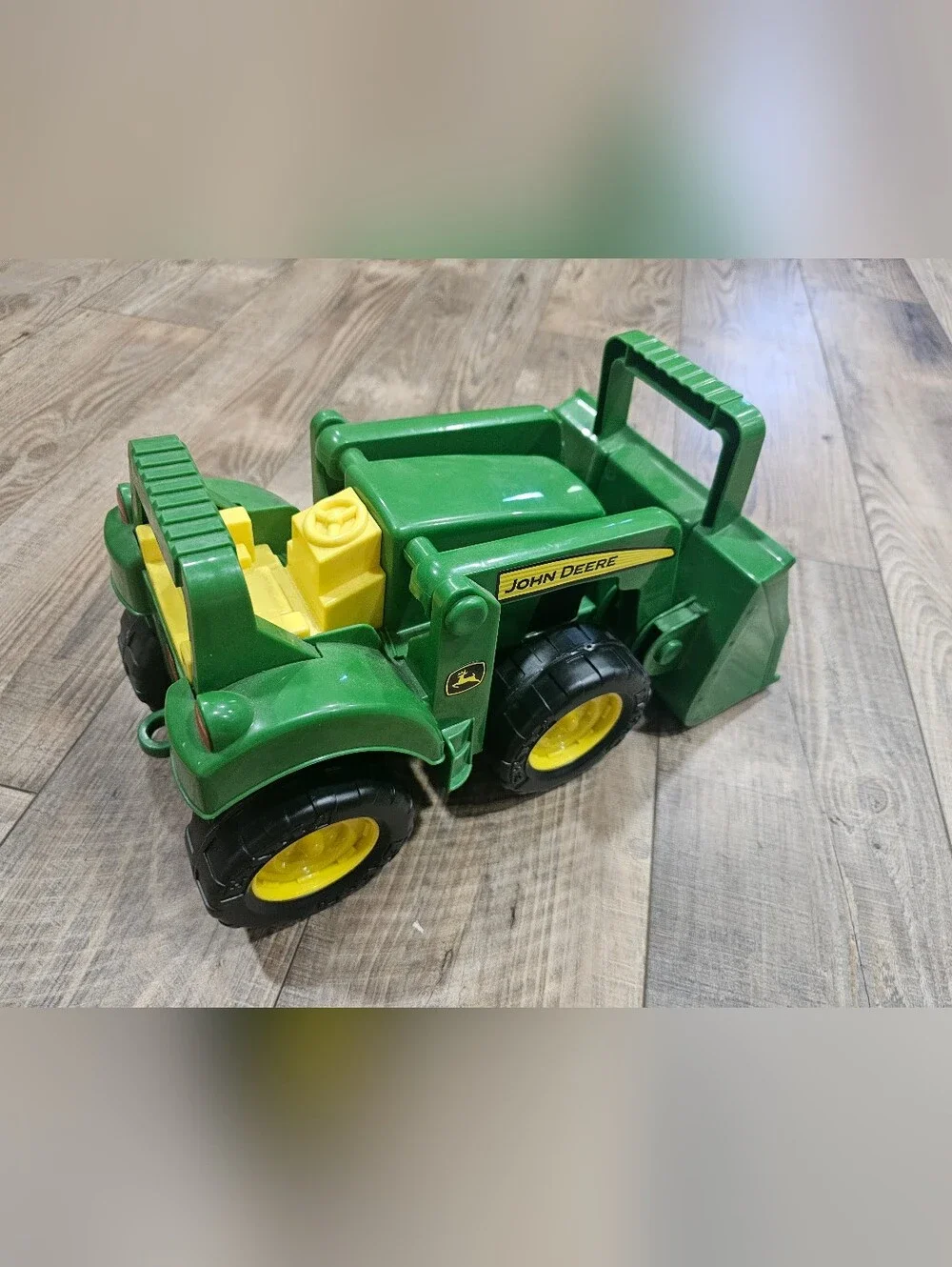 John Deere 15 Inch Big Scoop Conatruction Dozer Pusher Bucket Green Plastic Toy